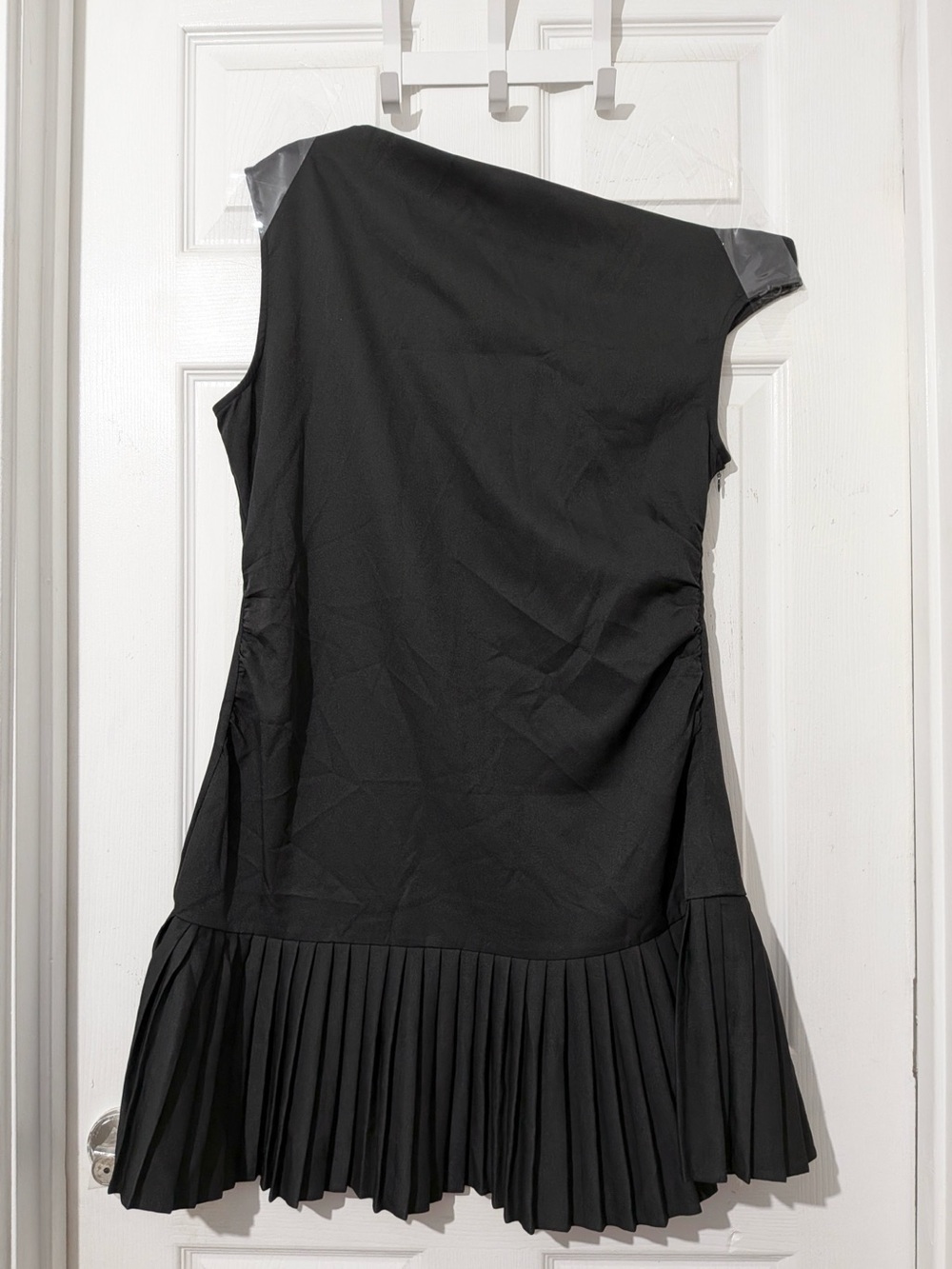 Commense Off Shoulder Ruched Pleated Mini Dress - Picture 11 of 12